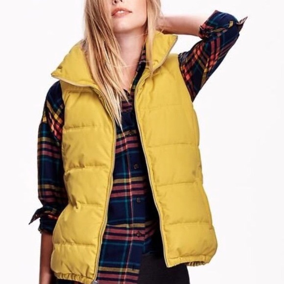 Old Navy Mustard Yellow Puffer Vest 